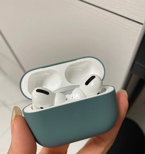 AirPodsPro进水后的救援方法（保护你的AirPodsPro，遇水后该怎么办）