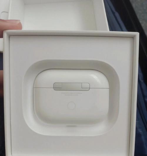 AirPodsPro进水后的救援方法（保护你的AirPodsPro，遇水后该怎么办）