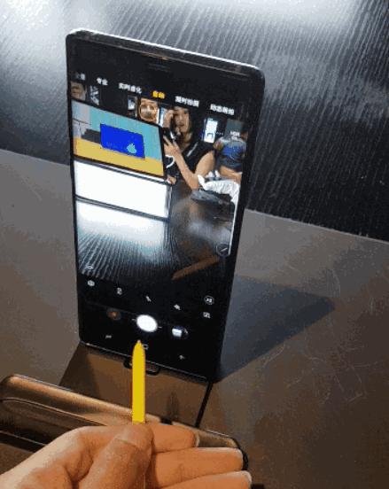 如何设置iPad动态壁纸以苹果为主题（个性化你的iPad主屏幕，让苹果元素充满其中）