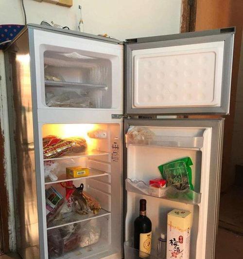 冰箱开机但不制冷？解析其原因及解决方法