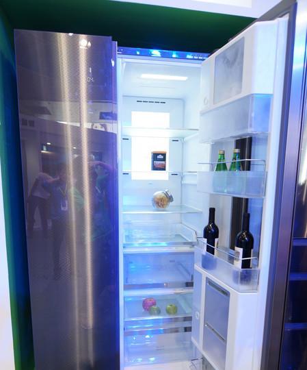 海尔冰箱显示温度高的原因及解决方法（探究海尔冰箱显示温度高的可能原因）