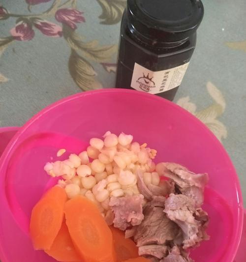 美味营养胡萝卜玉米排骨粥的做法（一起来品尝健康美味的家常粥）