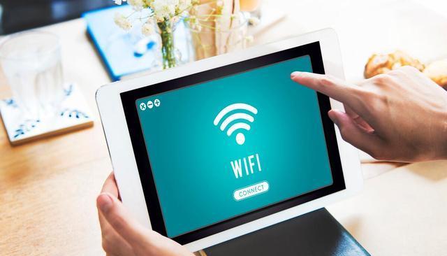 提高家庭WiFi网速的方法（实用技巧助你畅享快速网络体验）