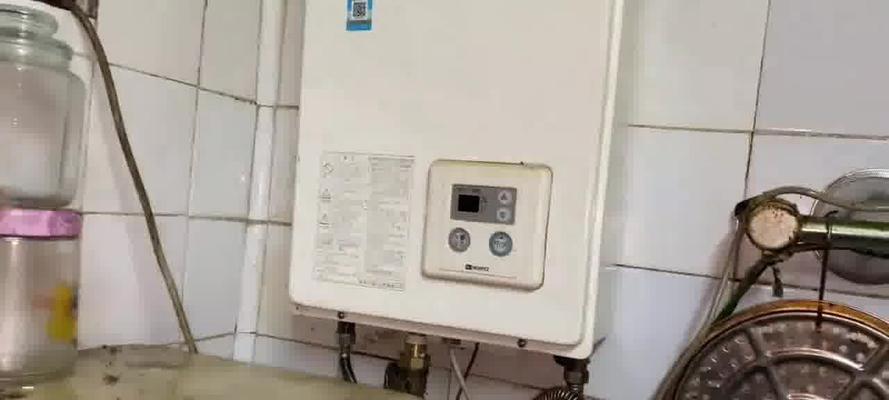 依玛壁挂炉E7故障分析与解决方法（了解E7故障含义）