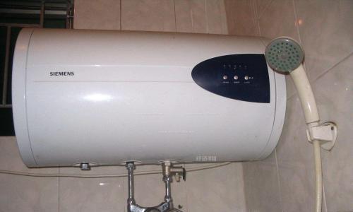 热水器加水口漏水的原因和解决方法（探究热水器加水口漏水问题的根源）