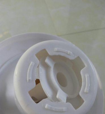 洗菜池饮水机漏水问题的修复方法（如何解决洗菜池饮水机漏水问题）