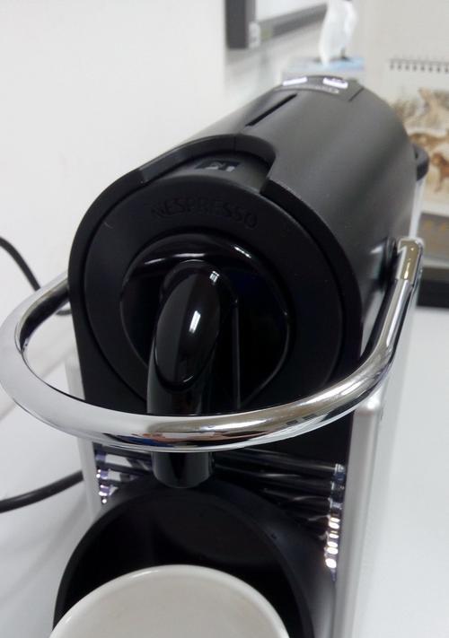 以德龙咖啡机蒸汽管故障分析与解决（全面解析蒸汽管故障及其修复方法）