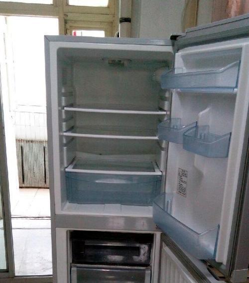 海信冰箱显示F1故障解决方法（探究海信冰箱显示F1故障的原因及维修技巧）