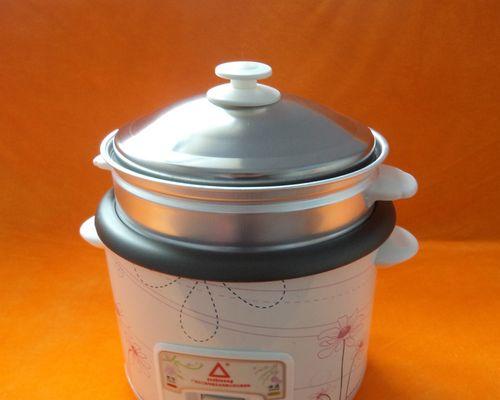 电饭煲的制热原因与机理（揭秘电饭煲保温功能的关键原理）