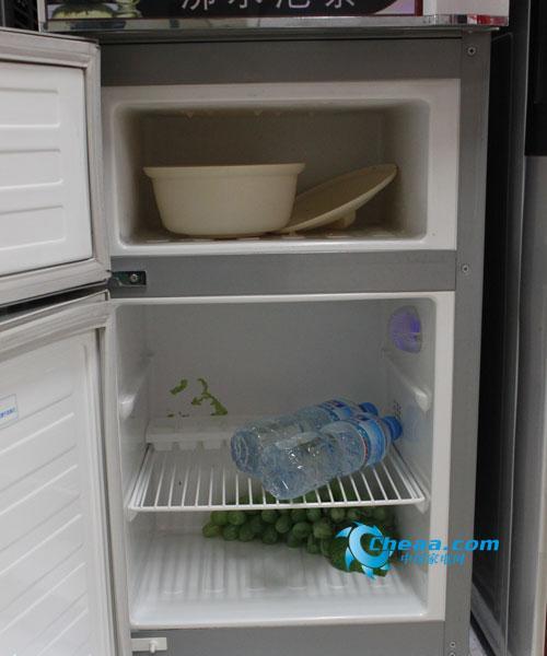 饮水机底座维修费用解析（揭开饮水机底座维修的成本与技术）