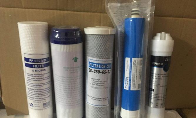净水器滤芯材料研制方法解析（优化材料组合）