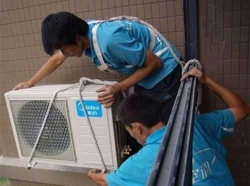 电脑中央空调漏水的原因及解决方法（探究电脑中央空调漏水问题的成因）