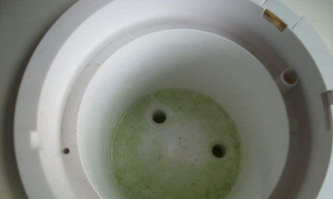 饮水机外皮漏电怎么办？漏电问题如何解决？
