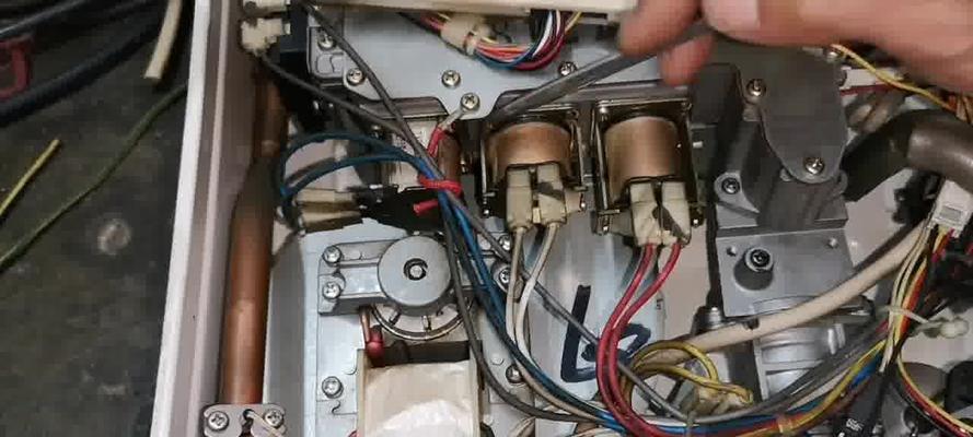 林内热水器水温忽冷忽热故障解决方法是什么？水温问题如何解决？