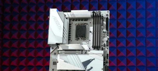 DDR4与DDR3内存有何不同？升级到DDR4的利弊是什么？
