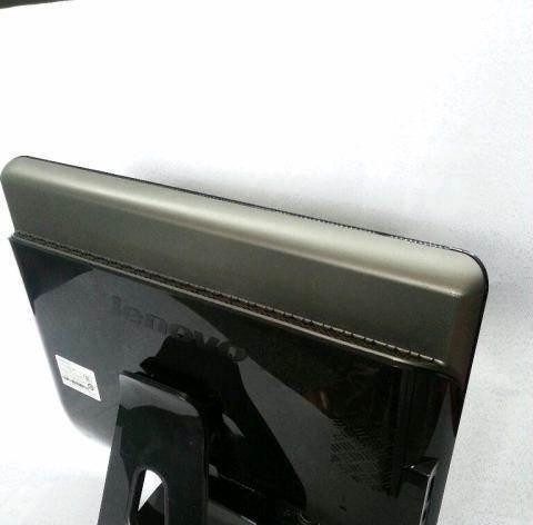 联想c200一体机开关位置在哪里？