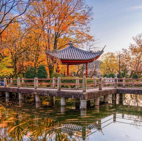 手机在旅游区拍照技巧是什么？