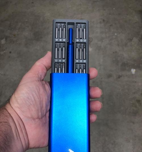 华硕笔记本螺丝刀套装的使用方法是什么？