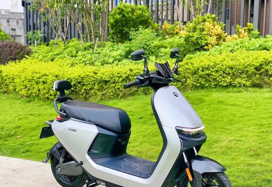 科锐电动车充电器功率规格是多少？