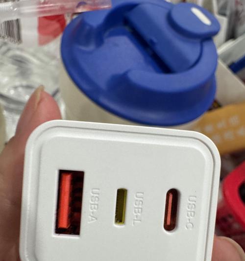 苹果15充电器充电口拆卸方法是什么？