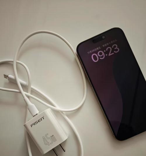 手机充电器发热怎么办？手机同时发热如何处理？