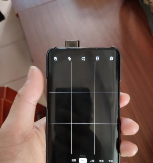 小圆摄像头如何通过手机操作？使用方法简单吗？